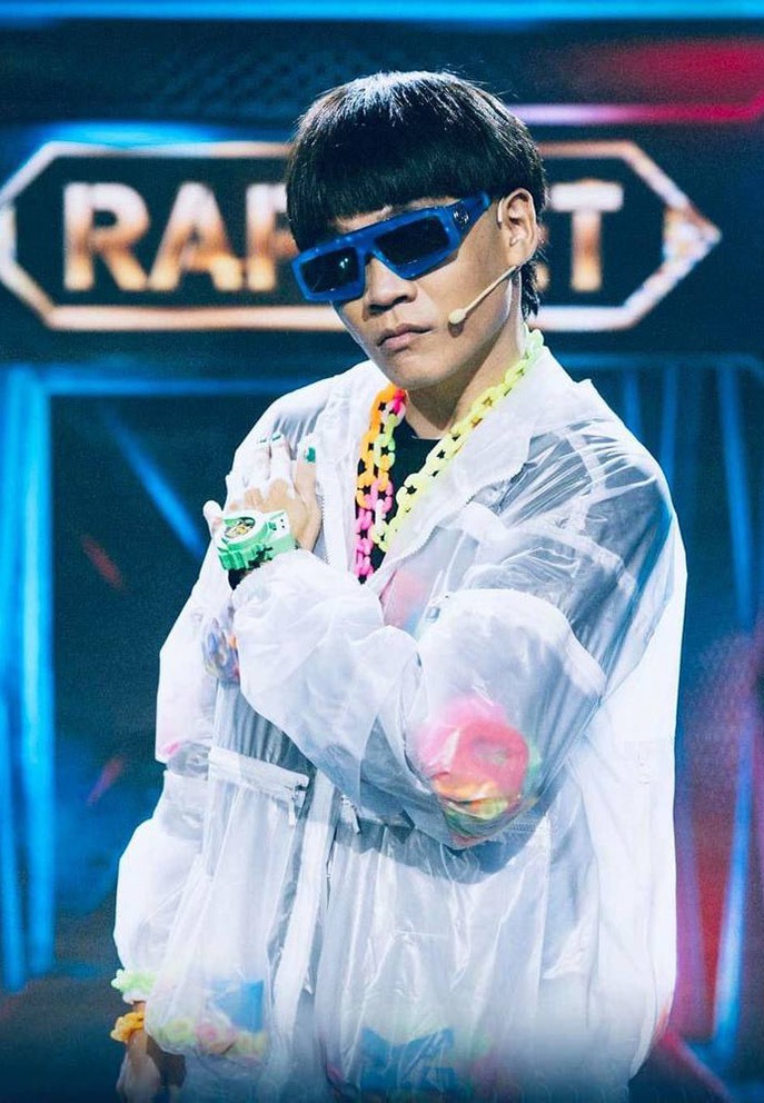 Phong cách ăn mặc của nam rapper tại Rap Việt mùa 2