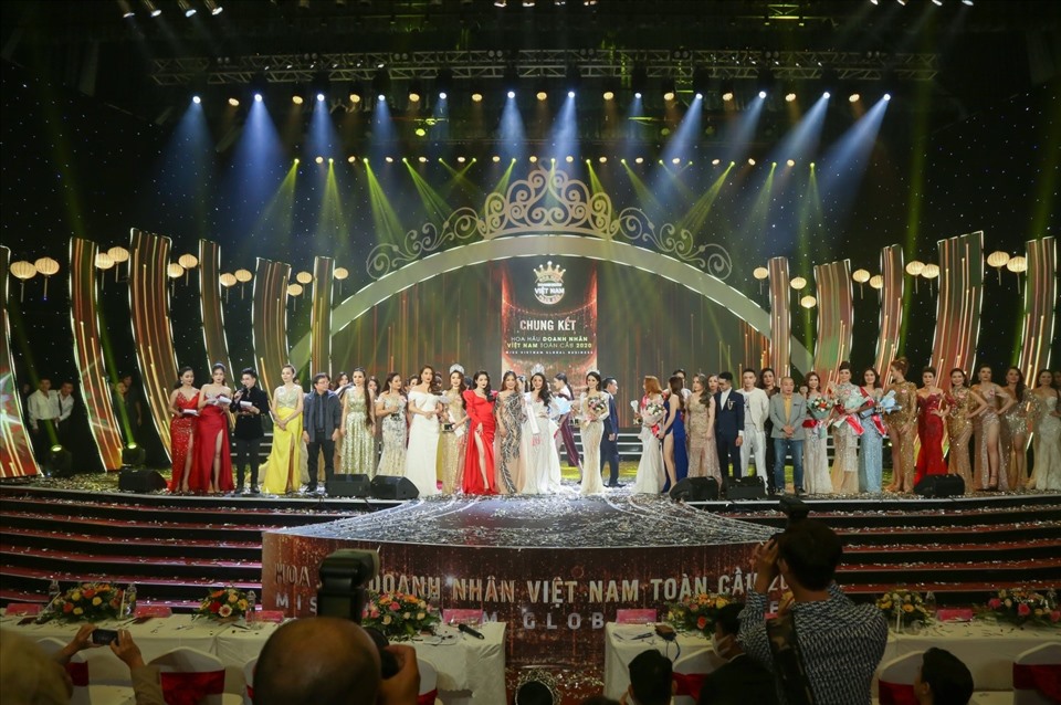 “Hoa hậu Quý bà Việt Nam toàn cầu” - nơi tôn vinh các quý bà đại diện cho các doanh nghiệp ct vừa có nhan sắc xinh đẹp, vừa có tấm lòng thiện nguyện.
