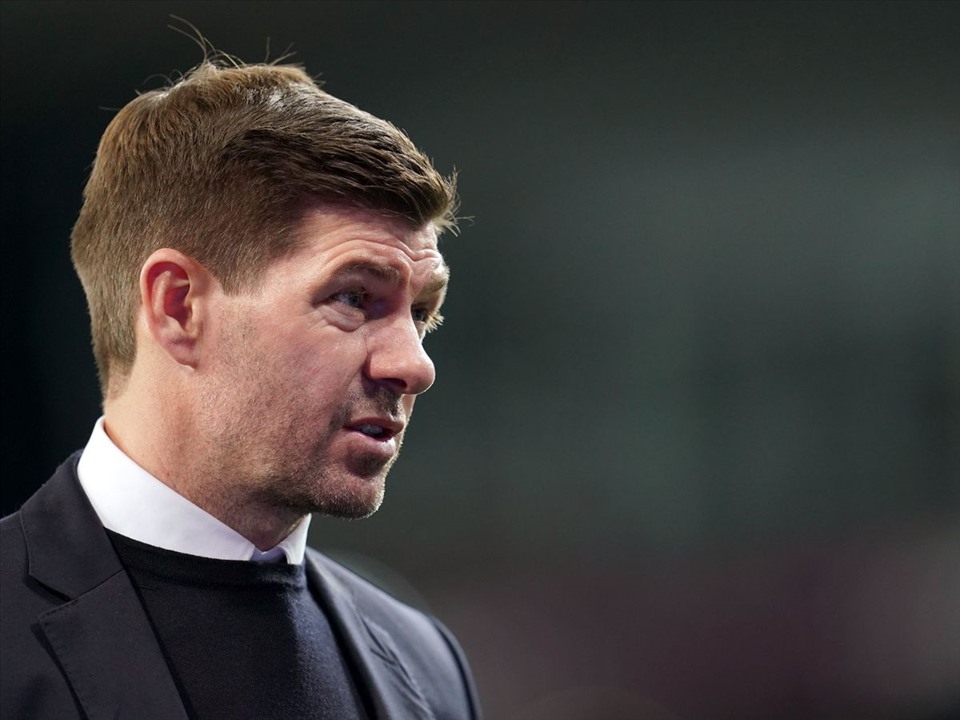 Gerrard không giấu ý định muốn giải đấu tạm dừng. Ảnh: AFP