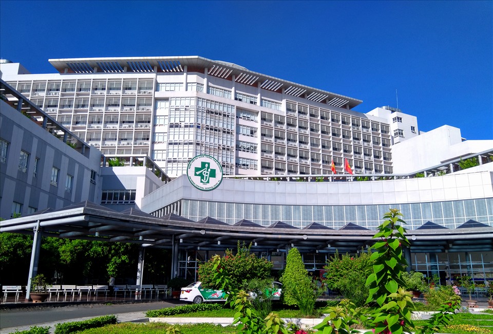 Bệnh viện Đa khoa Trung tâm An Giang, cơ sở ý tế chủ lực trong điều trị COVID-19 tại An Giang. Ảnh: LT