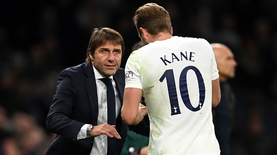 HLV Conte đang giúp Tottenham đi đúng hướng. Ảnh: MARCA