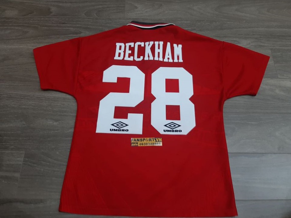 Ít người biết, Becks từng khoác áo số 28. Ảnh: Manchester United