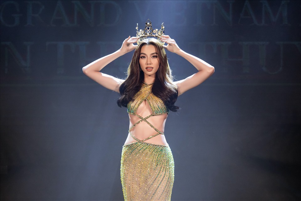 Thùy Tiên sẽ diện bộ đầm mang tên “Giấc mơ vương miện” trong đêm chung kết Miss Grand International 2021. Ảnh: NVCC.