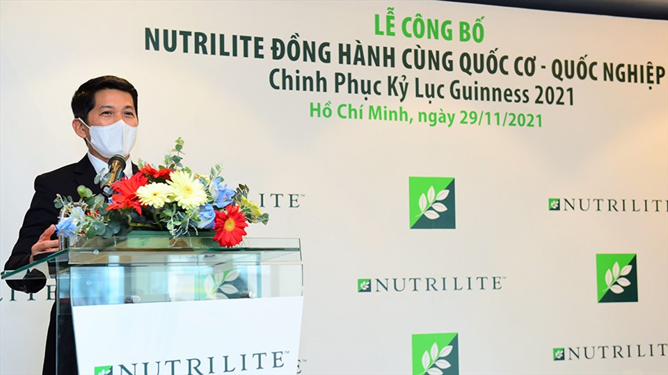 Ông Huỳnh Thiên Triều - Tổng giám đốc Amway Việt Nam.