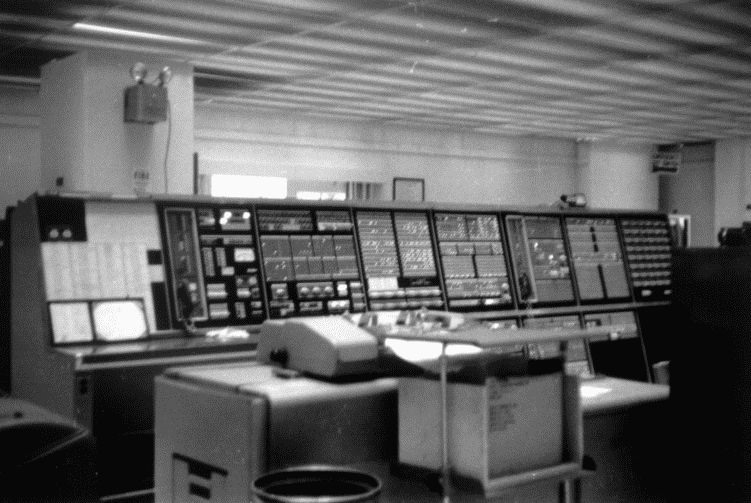 Hệ thống IBM AN/FSQ-7 năm 1958. Ảnh: IBM