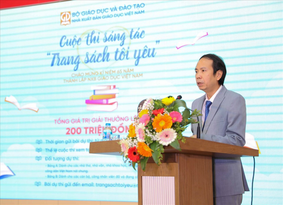 PGS.TS Nguyễn Văn Tùng – Phó Tổng biên tập NXB Giáo dục Việt Nam. Ảnh: Thanh Tùng