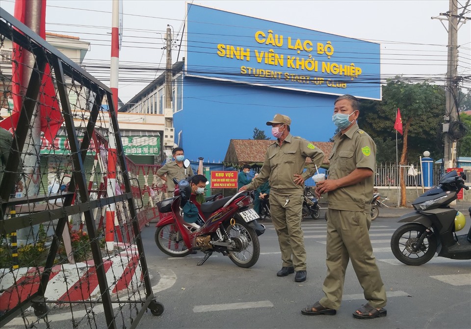 Tỉnh Bình Dương đan thực hiện các ly, phong tỏa nhiều nơi. Ảnh: Dương Bình