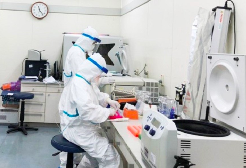 Các đơn vị chuẩn bị các điều kiện cần thiết để sẵn sàng cho việc xét nghiệm SARS-CoV-2. Ảnh: Sở Y tế