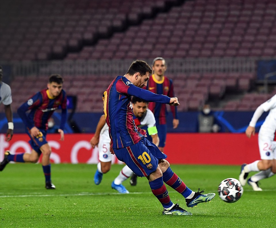 Messi có năm thứ 17 liên tiếp ghi bàn tại Champions League và mùa thứ 13 liên tiếp ghi ít nhất 20 bàn thắng cho Barca. Ảnh: Opta