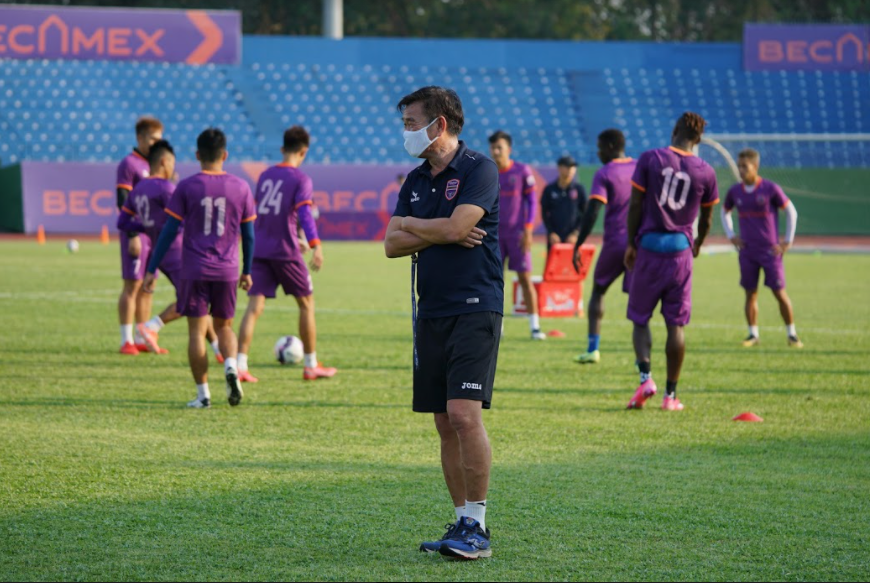 Huấn luyện viên Phan Thanh Hùng có khởi đầu tốt, sau khi nhận lời dẫn dắt đội bóng với hợp đồng kéo dài 3 năm. Ông đặt mục tiêu giúp đội vào Top 6 sau giai đoạn 1, trước khi tính toán mục tiêu tiếp theo.