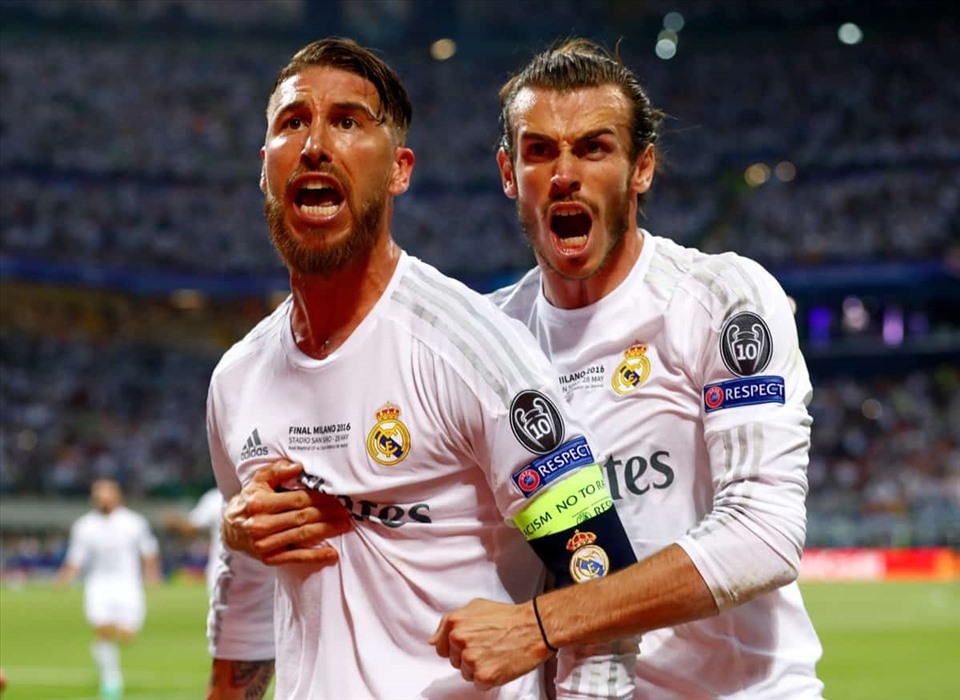 Bán Gareth Bale, không phải trả lương cho Sergio Ramos nếu anh chia tay sẽ là khoản tiết kiệm lớn cho Real Madrid. Ảnh: AFP