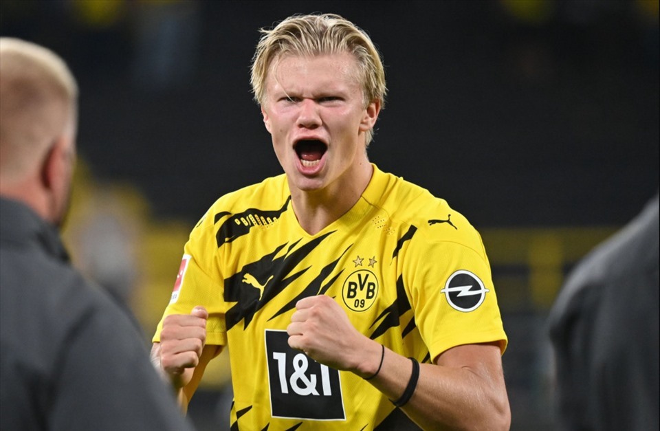 7. Erling Haaland (Borussia Dortmund): 14 bàn thắng (28 điểm)
