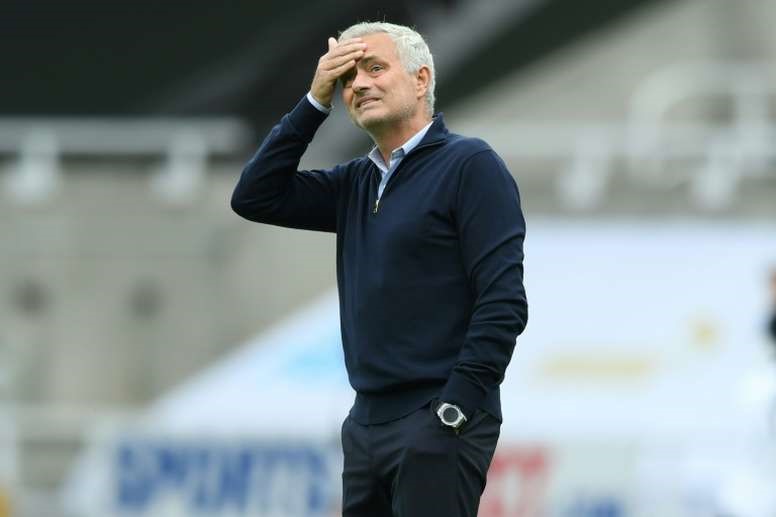 Huấn luyện viên Jose Mourinho (Tottenham). Ảnh: AFP.