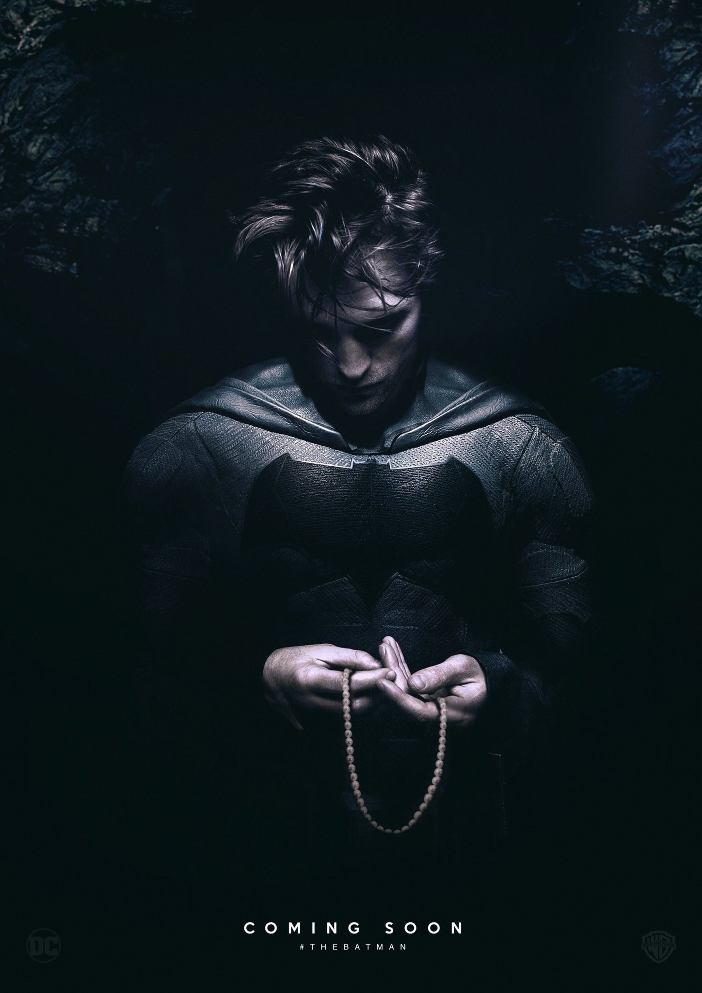 Nam tài tử Robert Pattinson đảm nhận vai chính trong “The Batman 2021“. Anh cũng từng xét nghiệm dương tính với COVID-19 và hiện đã khỏi bệnh. Ảnh nguồn: Xinhua.