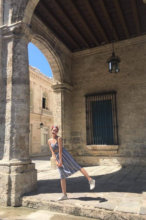 Đến Cuba, cô sinh viên RMIT được trải nghiệm nền văn hóa Latin, tham quan nhiều công trình kiến trúc tại thủ đô La Habana.