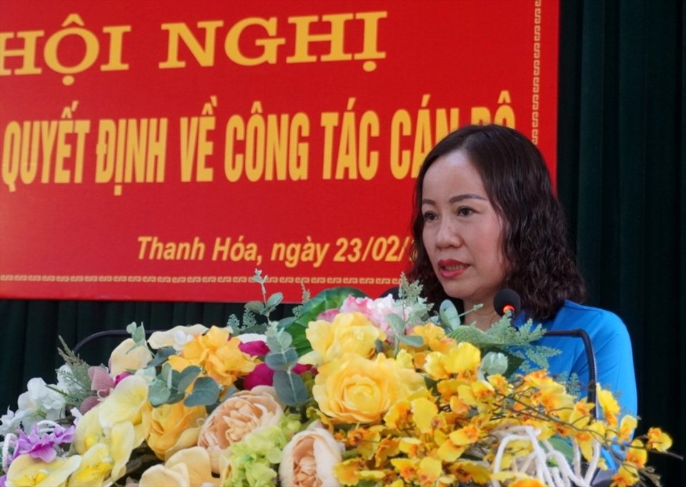Bà Trịnh Thị Hoa phát biểu tại hội nghị. Ảnh: Q.D
