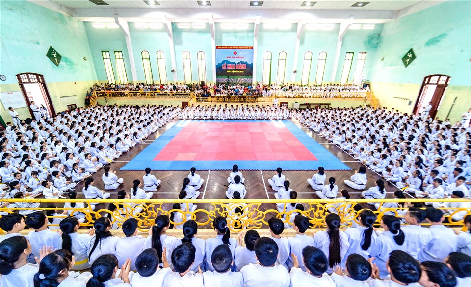 Lễ khai giảng khóa tập của Nghĩa Dũng Karate-Do ở Huế. Ảnh: Tư liệu
