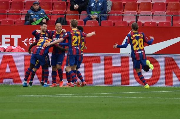 Messi ấn định chiến thắng cho Barca. Ảnh: AFP