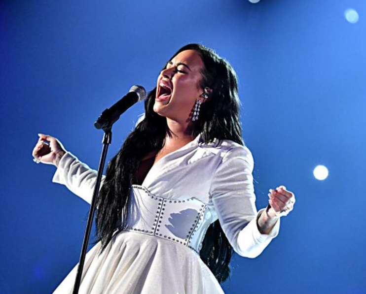 Demi Lovato là nữ ca sĩ tài năng của làng giải trí Mỹ. Ảnh nguồn: Xinhua.