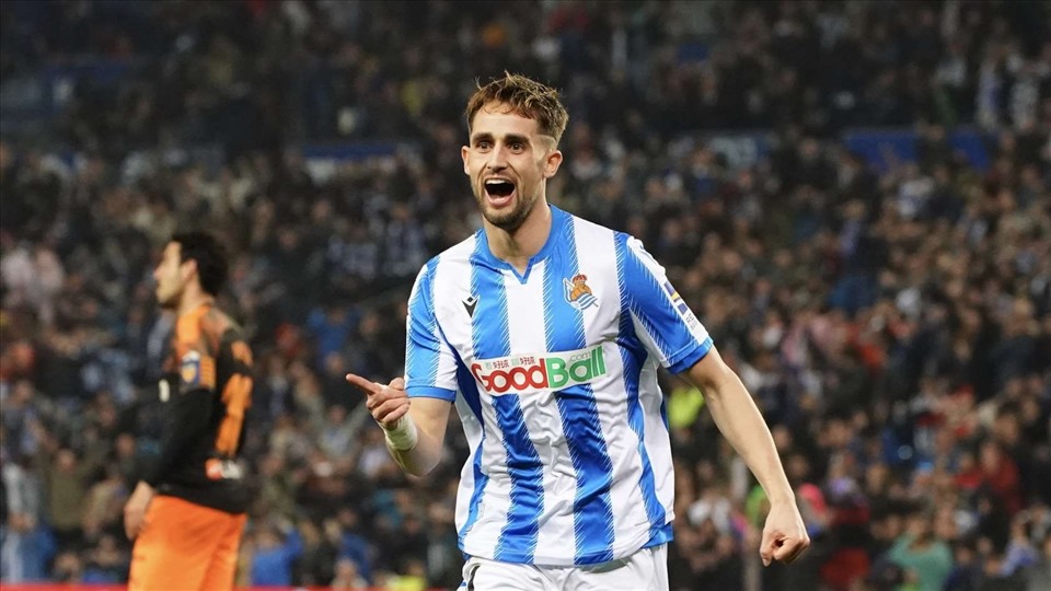 Adnan Januzaj (5.2.1995 - 26 tuổi).