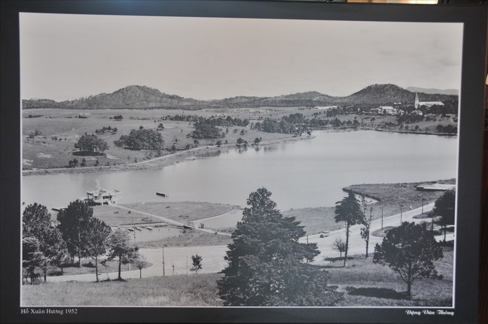 Hồ Cité Sant Bnoi, tức hồ Mê Linh do Đặng Văn Thông chụp những năm 1950. Ảnh: Đặng Văn Thông