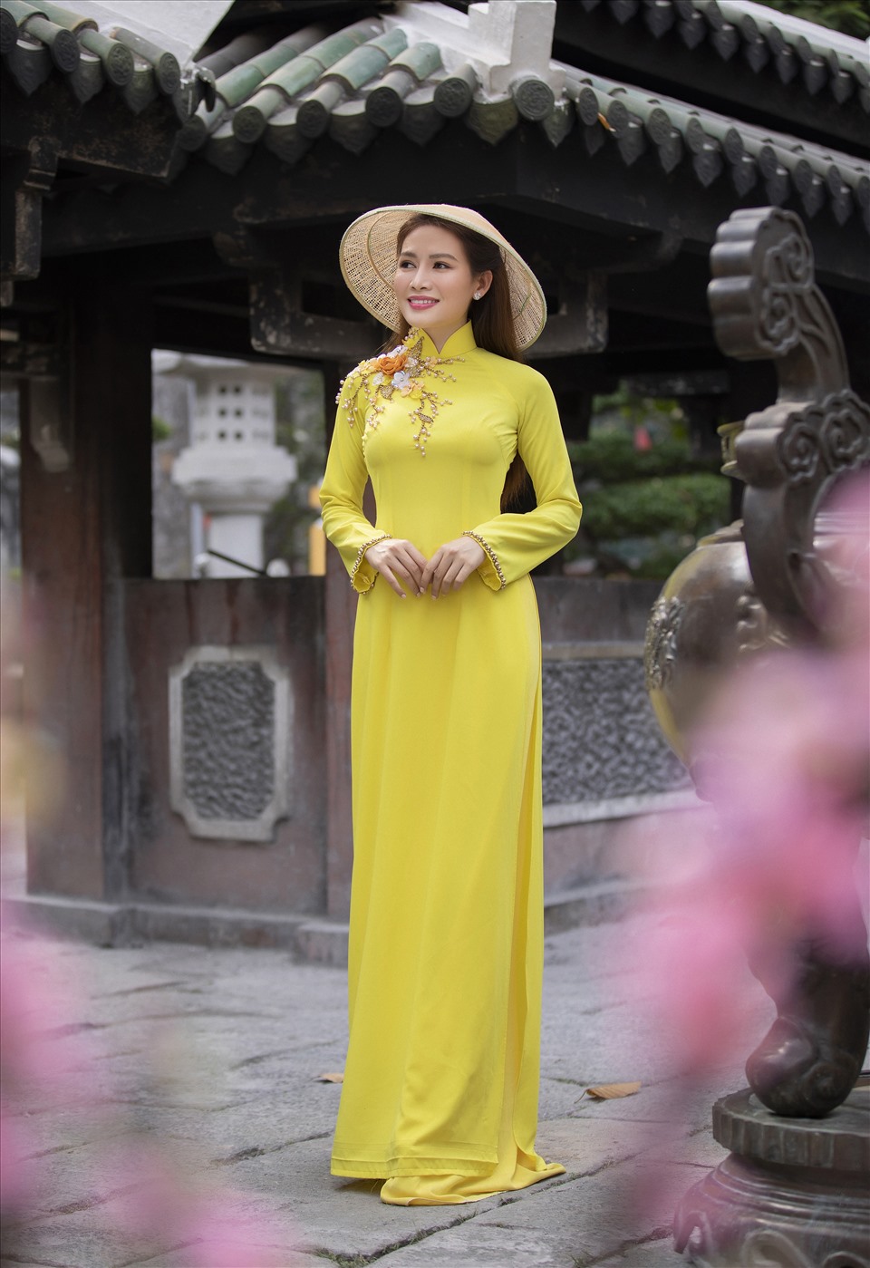Năm 2020, Văn Phương gặp hái thành công trong diễn xuất khi đoạt giải “Nữ diễn viên được yêu thích nhất” giải Mai Vàng với phim “Mẹ ghẻ” (đạo diễn Trương Dũng).
