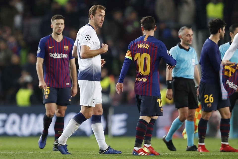 Cả Messi và Kane đều là người khó thay thế. Ảnh: AFP