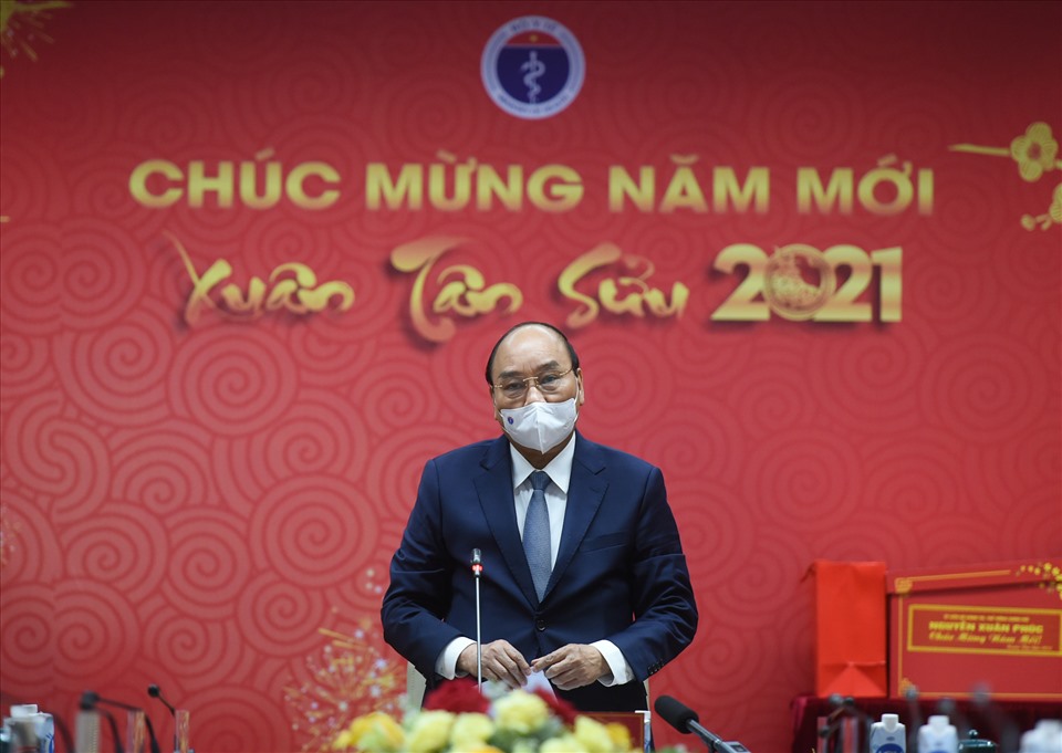 Thủ tướng Nguyễn Xuân Phúc phát biểu tại buổi làm việc. Ảnh VGP/Quang Hiếu