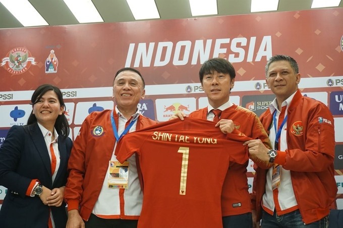 Huấn luyện viên Shin Tae-yong được Liên đoàn bóng đá Indonesia mời về làm việc với tham vọng cao. Ảnh: PSSI.