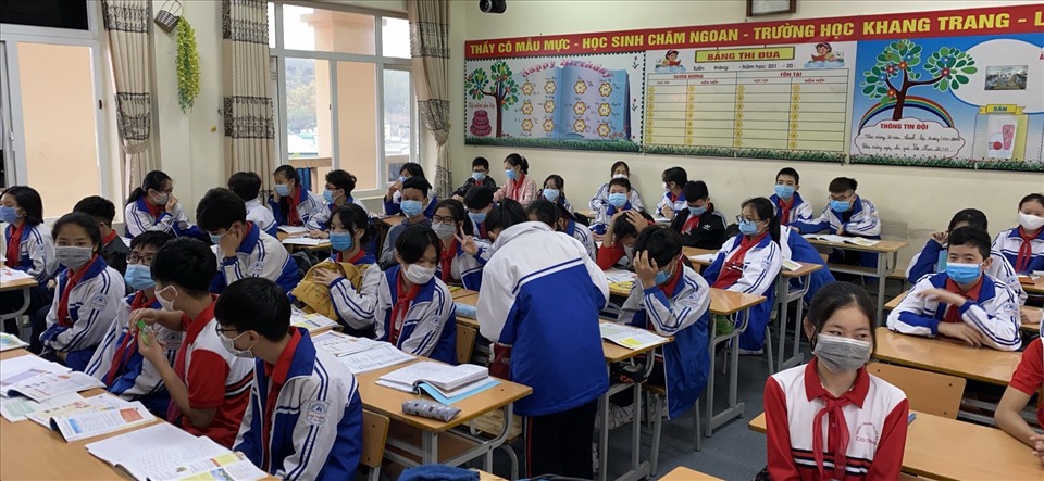 Học sinh Quảng Ninh đi học trở lại từ 1.3.2021 nhưng đến nay vẫn còn nhiều em về quê ăn Tết chưa thể trở lại. Ảnh: CTV