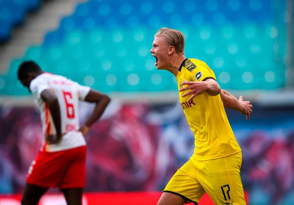 5. Erling Haaland (Dortmund): 19 bàn thắng (38 điểm)
