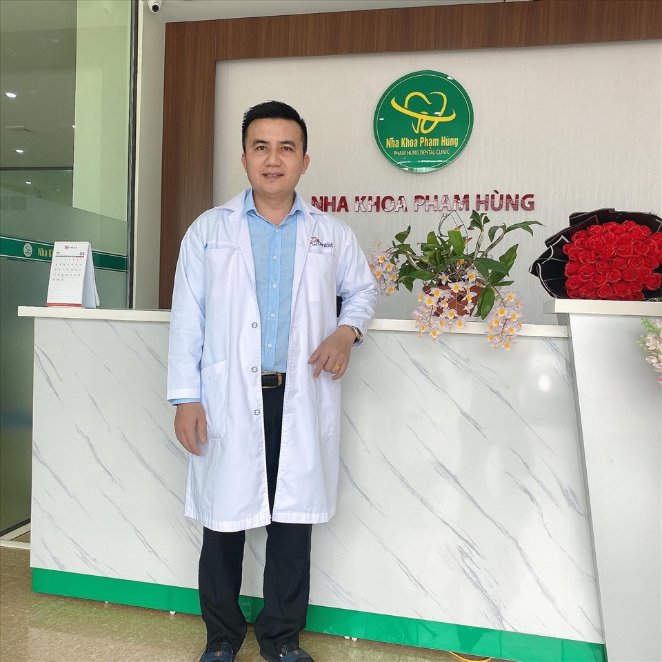 Bác sỹ CKI Phạm Hữu Hùng.