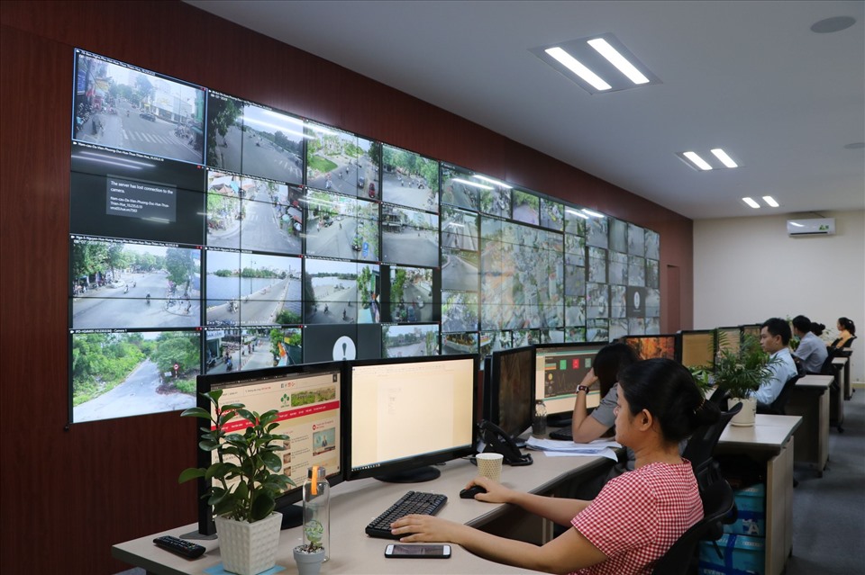 Trung tâm giám sát, điều hành đô thị thông minh tỉnh Thừa Thiên Huế. Ảnh: P. Đạt.