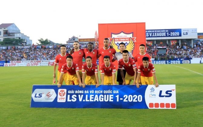 Hồng Lĩnh Hà Tĩnh chưa có điểm số nào sau 3 vòng đấu tại V.League 2021. Ảnh: VPF
