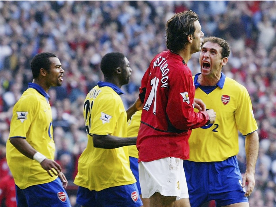 Đại chiến Man United - Arsenal luôn là một trong những sự kiện Van Nistelrooy nhớ nhất. Ảnh: AFP