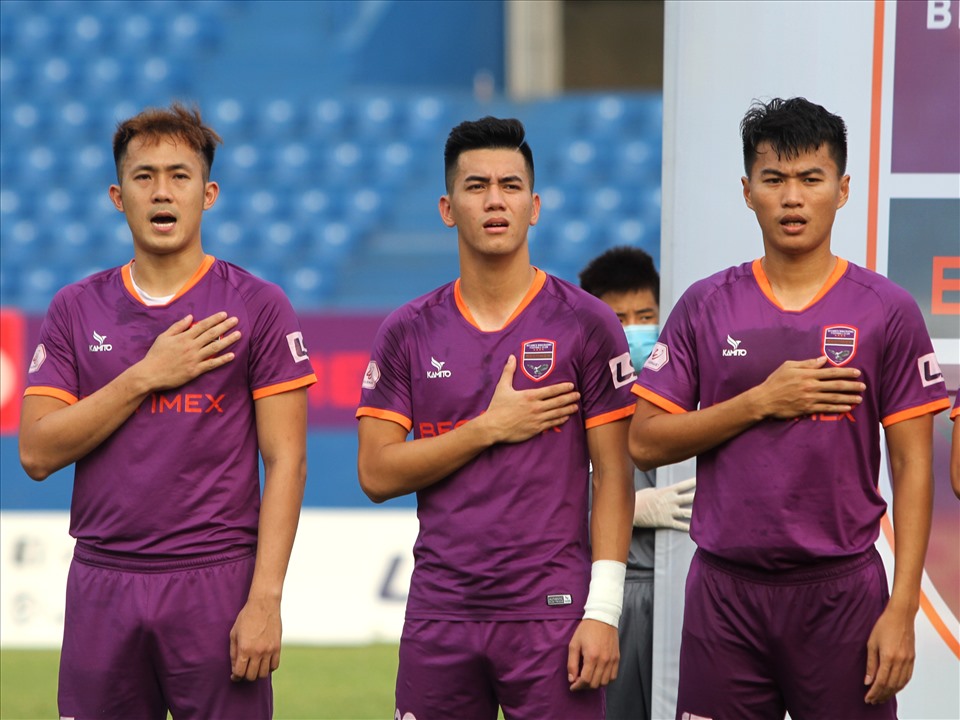 Tối 20.3, Bình Dương đón tiếp Hải Phòng trên sân nhà. Đội bóng của huấn luyện viên Phan Thanh Hùng được kỳ vọng sẽ giành trọn 3 điểm sau thất bại đáng tiếc trên sân của Viettel ở vòng đấu trước.