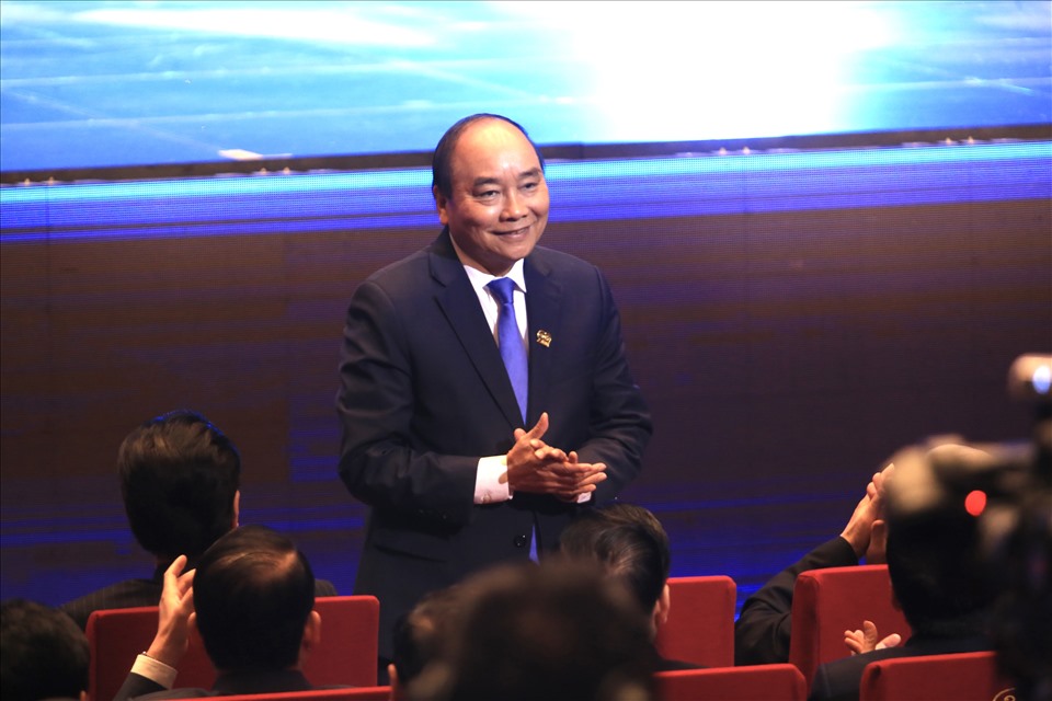 Thủ tướng Chính phủ Nguyễn Phú Trọng tham dự Lễ kỷ niệm.