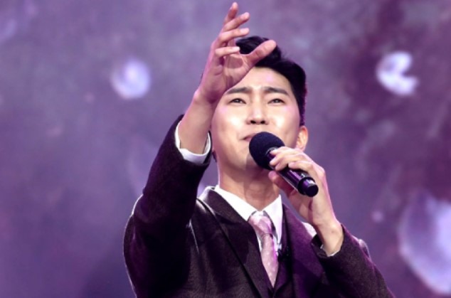 Lim Young Woong là nam ca sĩ thuộc dòng nhạc trot rất được yêu mến tại Hàn Quốc. Ảnh nguồn: Xinhua.