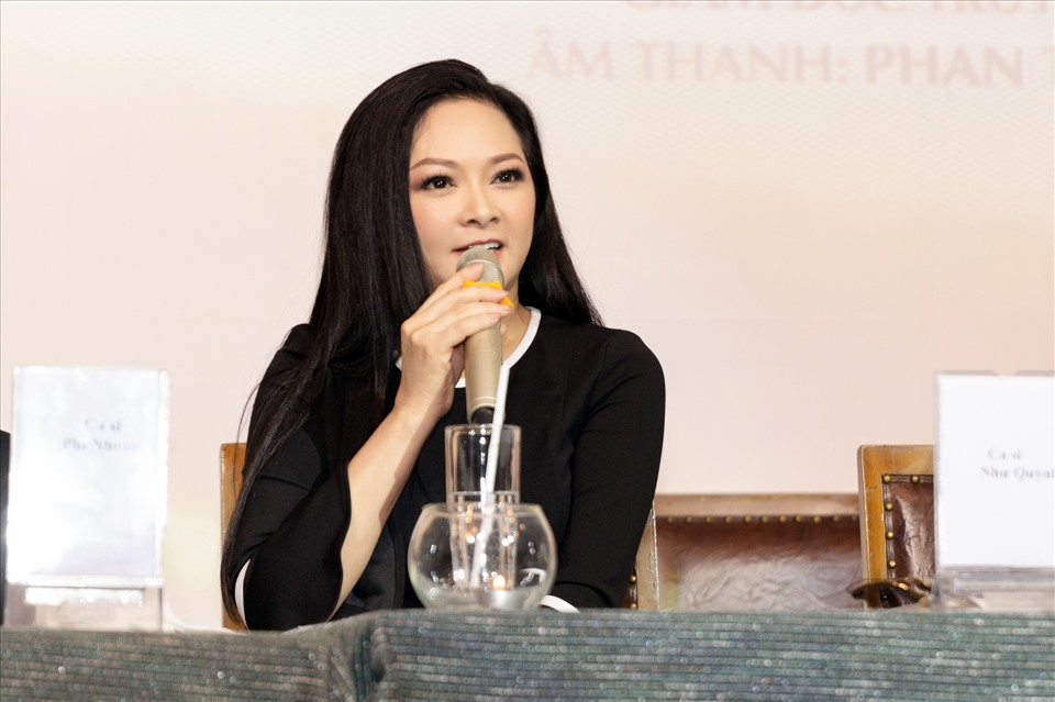 Nữ ca sĩ Như Quỳnh hạnh phúc khi được hát cho khán giả Việt Nam nghe, sau 2 năm xa cách. Ảnh: BTC.