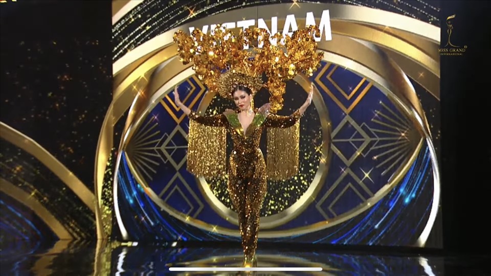 Ngọc Thảo đầy tự tin trên sân khấu Miss Grand International. Ảnh: CMH.