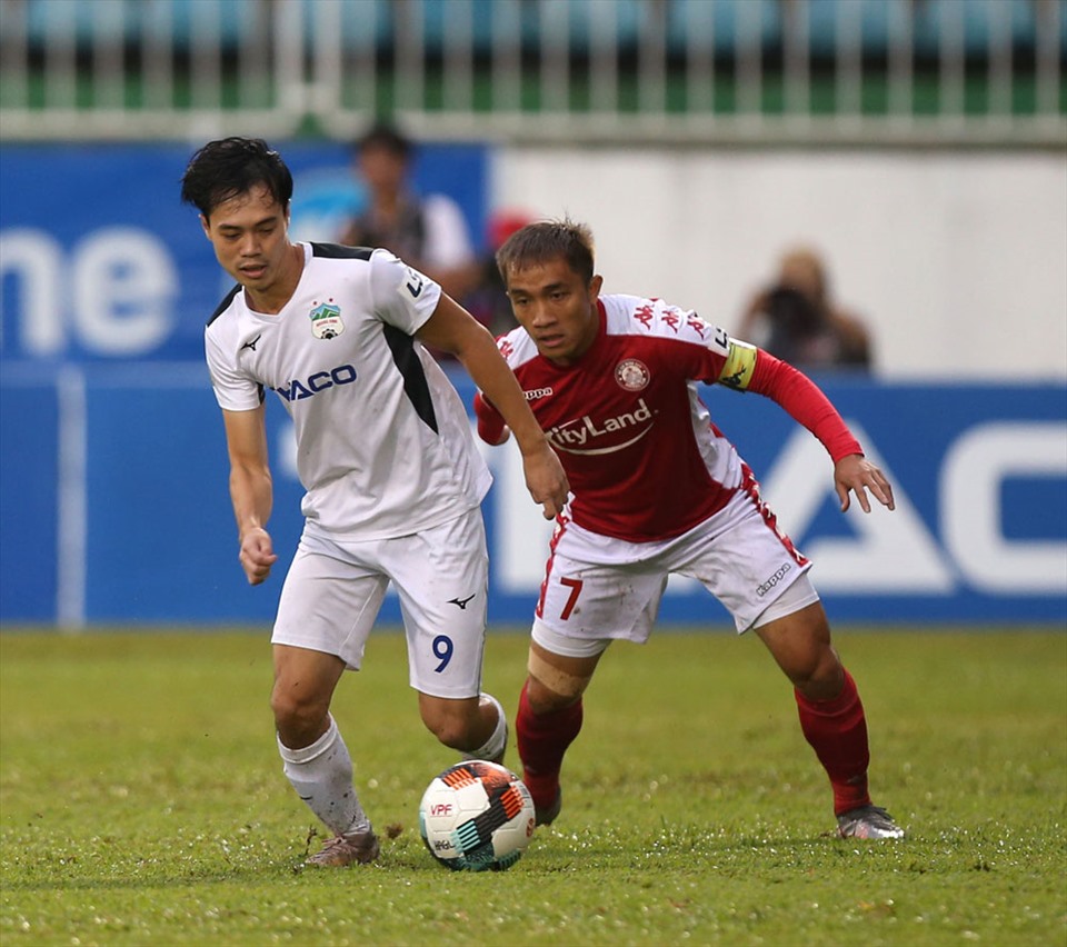 Hoàng Anh Gia Lai từng thắng TPHCM đến 5-1 ở trận đấu trên sân Pleiku mùa trước. Ảnh: VPF.