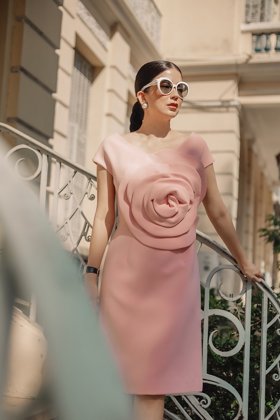 Những kiểu trang phục của Angela Ngô có thể “mix & match” với nhau một cách dễ dàng, điều này giúp thương hiệu chinh phục trọn vẹn khách hàng và được bình chọn là thương hiệu xứng đáng được nữ giới đầu tư. Ảnh: NSCC.