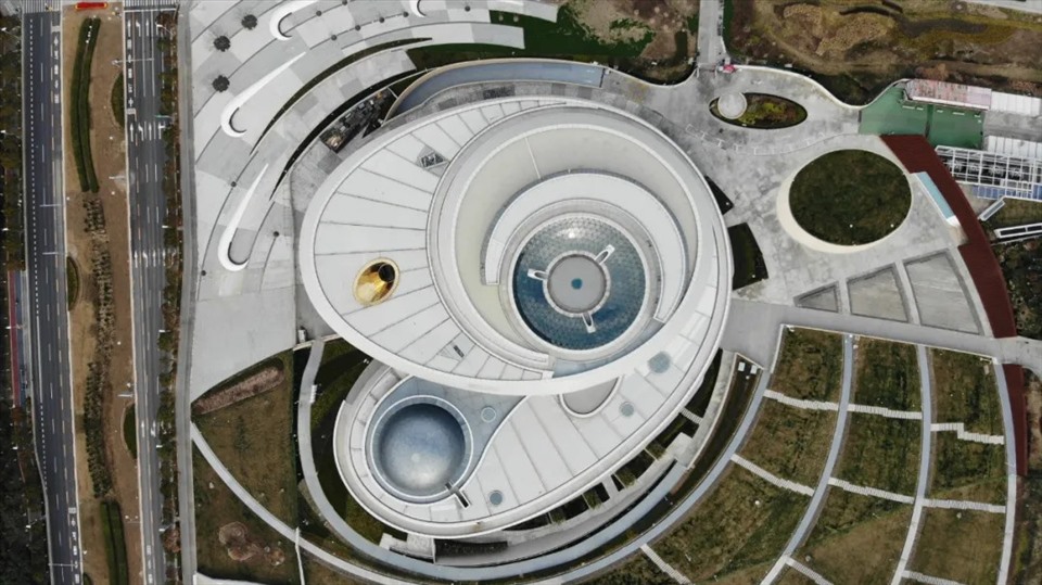 Cung thiên văn lớn nhất thế giới ở Thượng Hải. Ảnh: Tân Hoa Xã