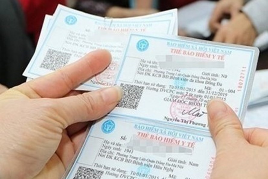 Những ai cần phải đổi thẻ BHYT mới từ 1.4. Ảnh: Hải Nguyễn