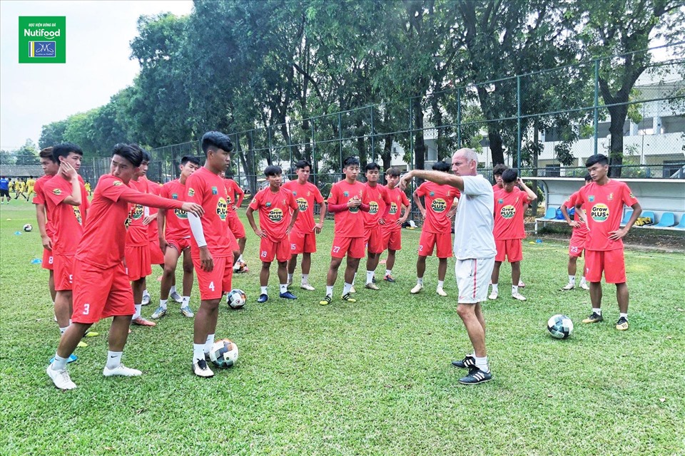 U19 Nutifood sớm có sự chuẩn bị chu đáo cho Vòng chung kết U19 Quốc gia 2021. Ảnh: Thông Nguyễn.