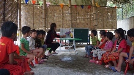 Những phòng học bằng tre nứa của các em nhỏ huyện miền núi Lang Chánh
