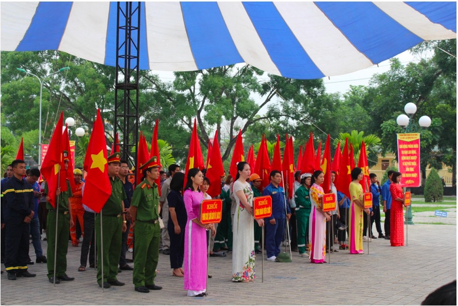 Lễ phát động Tháng hành động ATVSLĐ tỉnh Điện Biên năm 2020. Ảnh: Trần Nga