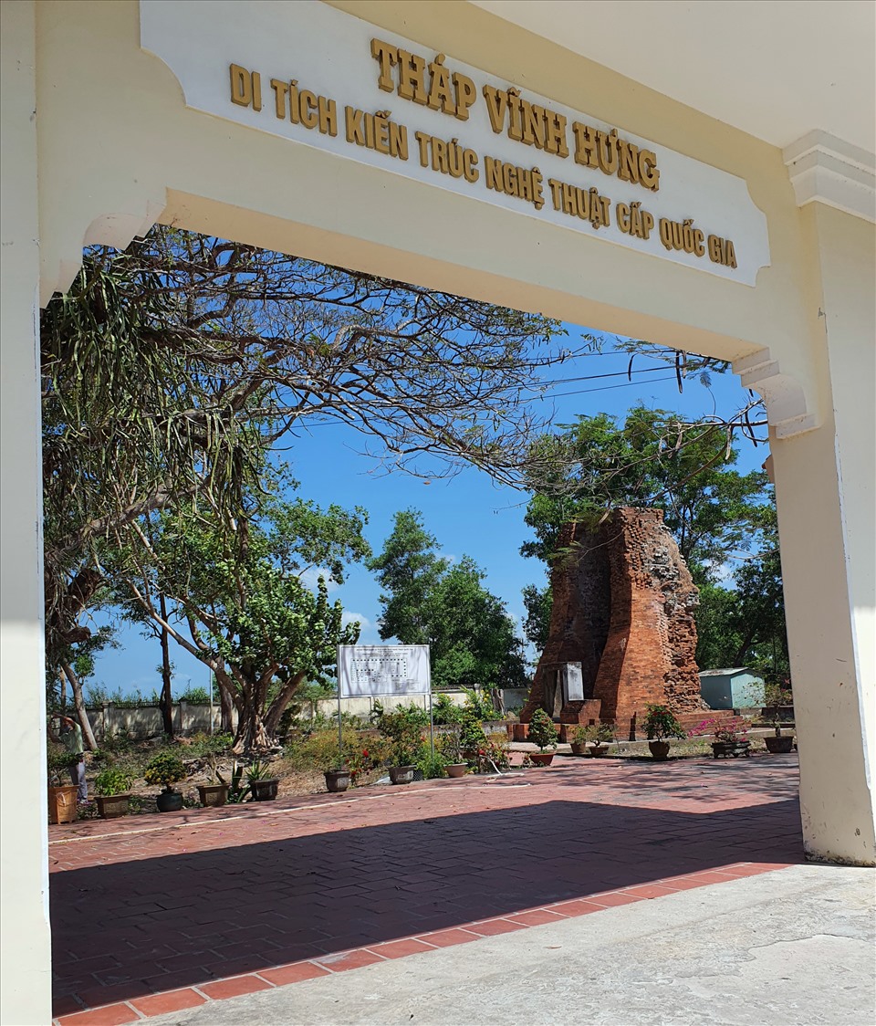 Tháp cổ Vĩnh Hưng đã được tỉnh Bạc Liêu đưa vào điểm du lịch văn hóa của tỉnh.