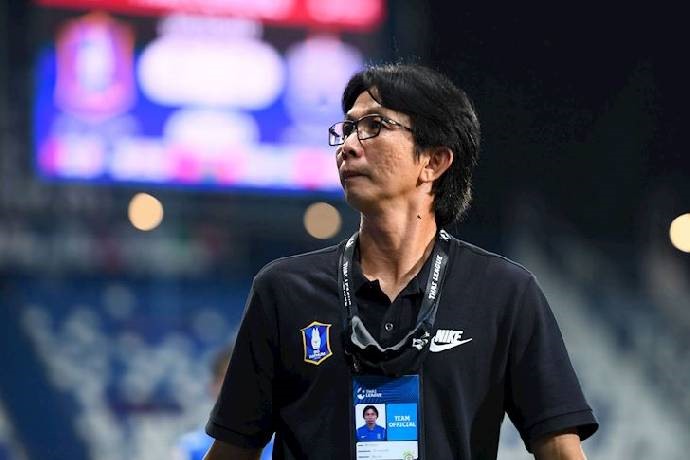 Dusit Chalermsan lập nhiều kỷ lục dưới vai trò huấn luyện viên trưởng của BG Pathum. Ảnh: Thai League