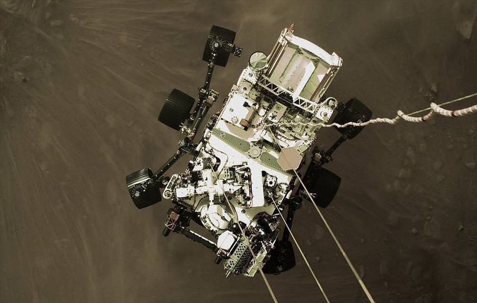 Tàu thám hiểm Perseverance của NASA đang thực hiện sứ mệnh trên sao Hỏa. Ảnh: NASA.
